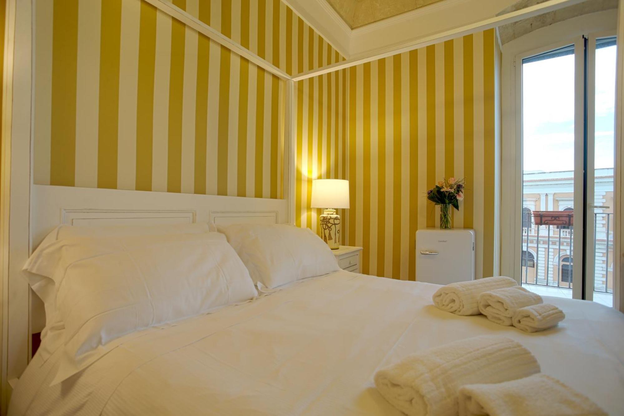 Hotel Le Residenze Del Capitano Bari Zewnętrze zdjęcie