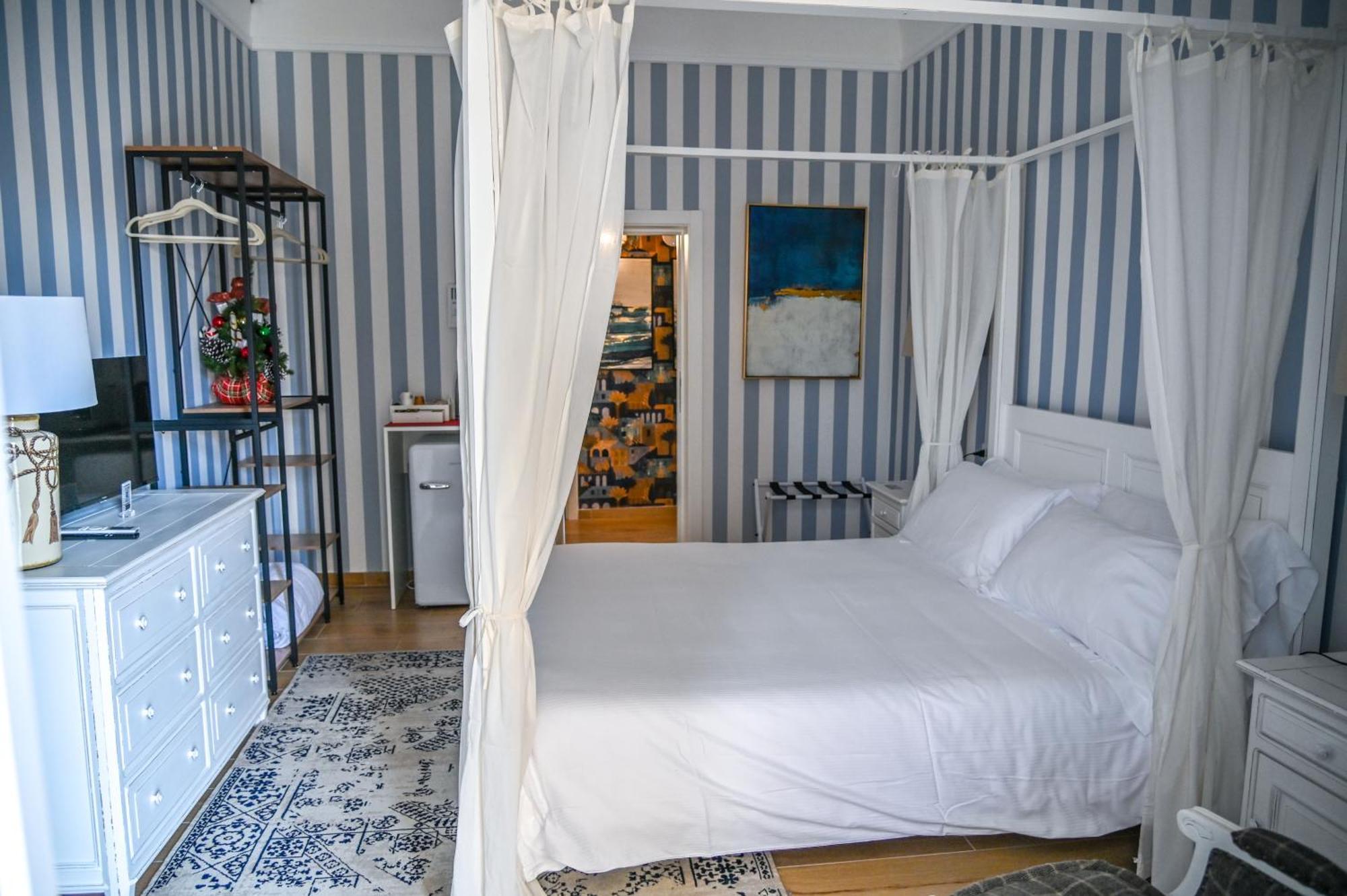 Hotel Le Residenze Del Capitano Bari Zewnętrze zdjęcie